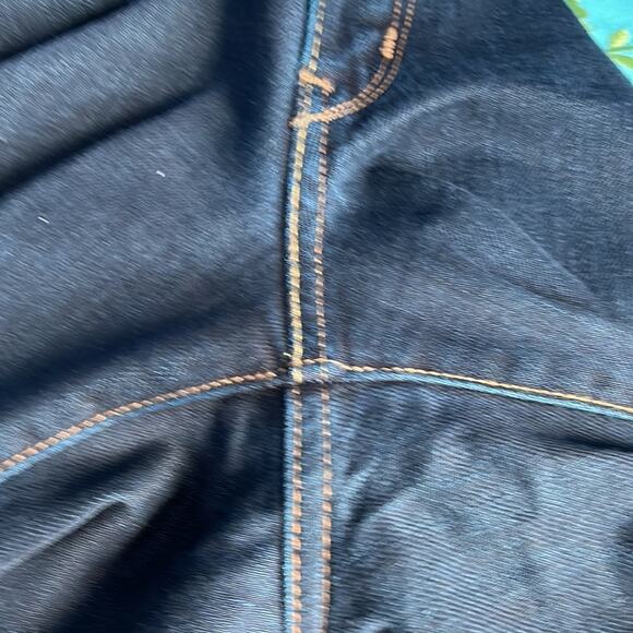 Levi’s Demi Curve dark wash bootcut jeans 28 x 34 - Picture 6 of 10